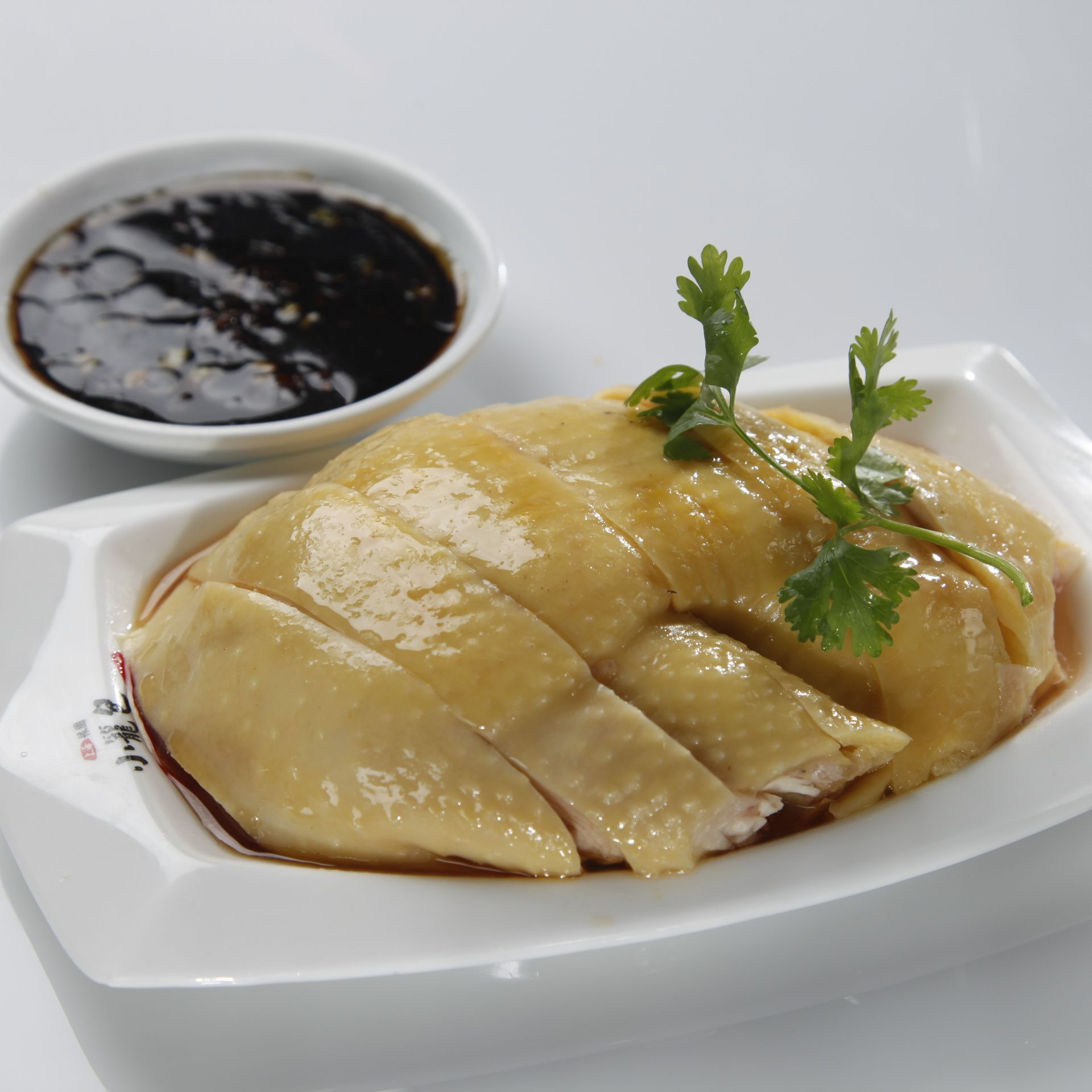 FRESH WHOLE CHICKEN 三黃雞